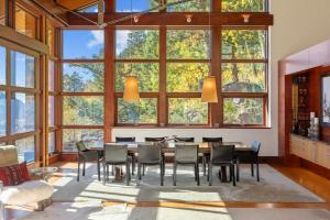 Royer Falls Retreat home