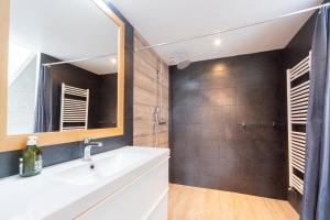 Villas Maison d-architecte Cercie : photos des chambres