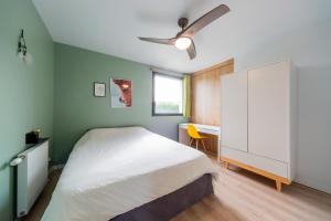 Villas Maison d-architecte Cercie : photos des chambres