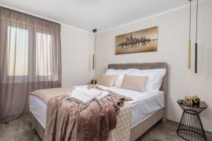 SROK luxury apartment with pool