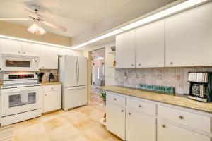 Early Check In and Fish On-Site! Punta Gorda Escape