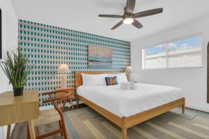 Surfs up - 4 Bdrm House W Pool