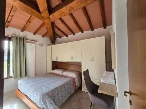 Finestra Della Val D'Orcia - Contignano