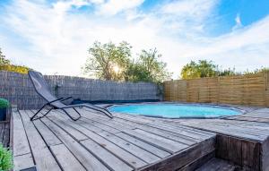 Beautiful Home In Dalj With Wifi