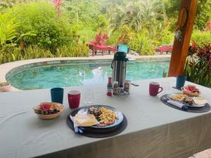 Tortuga Premium Riverfront Jungle Villa with Jacuzzi and Pool