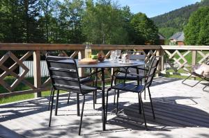Chalets Chalet au coeur du massif des Bauges : photos des chambres