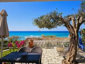 Corfu Glyfada Beach Apartment 24 - Ermones