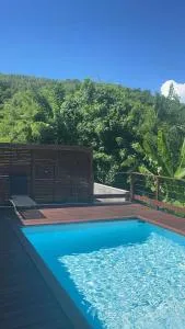 Appartement lumineux à La Trinité avec piscine - Тартан