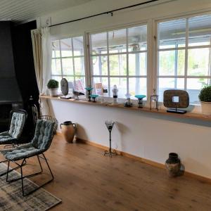 Stunning Home In Tvååker With 2 Bedrooms And Sauna