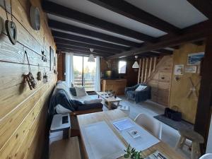 Chalets Chalet avec terrasse proche pistes : photos des chambres