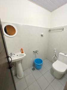 iKyam (The Backpackers HostelHomestay)