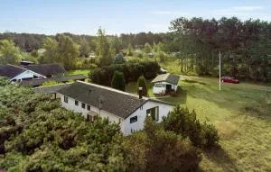 3 Bedroom Stunning Home In Rødby - Rodby