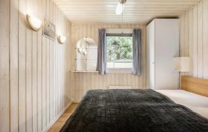 3 Bedroom Stunning Home In Rødby