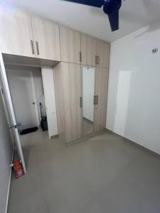 2 BHK home with Wonderful view, 15 min to airport