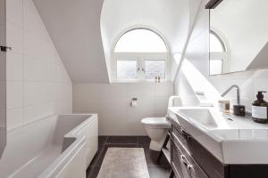 Townhouse med Bastu, 4 Våningar Nära Liseberg