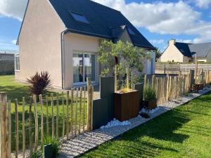 Maisons de vacances L'escale 551, gite Santec a 250m de la plage : photos des chambres