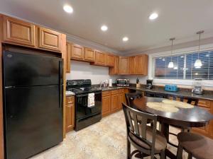 1st floor 2 bedroom washer & dryer