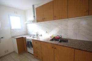 Muy cómodo zona hospitales con cochera