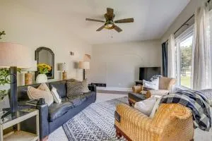 Vino Villa Wine Country Gem Patio and Grill - Augusta