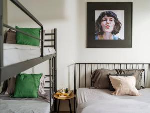 Genesis - Sala Palatului