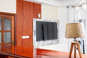 Meublé Hohaaa à Bastos - Anicet NEMANI - Mokolo