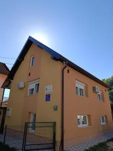 Kuća za odmor Majka - 福伊尼察 Kuća za odmor Majka - 福伊尼察