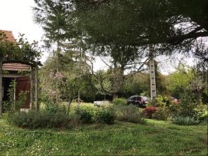 B&B / Chambres d'hotes Des Roux et des Pious Suite de 35 a 60 m2 et 3 chambres pour groupe de 2 a 6 personnes : photos des chambres