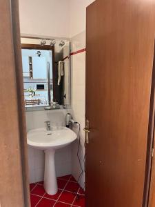 Andromeda Holiday 1 B