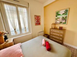 Appartements Au coeur de la ville, 2 pieces : photos des chambres