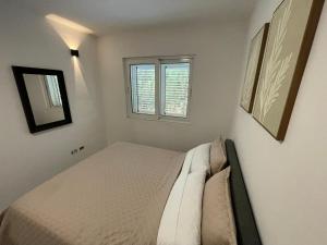 Sunshine Apt Qerret-Golem Beach-Self-Check-in