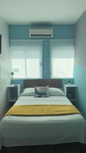 Suites Brisa Marina - atrás de Playa Regatas y el Malecón, 6 calles del Acuario