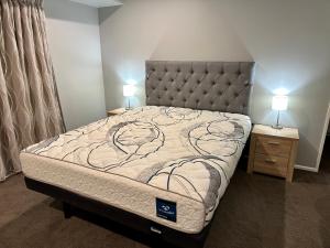 Private Guest Suite in Albany,Rosedale Amazing Bed,Netflix,Private Garden