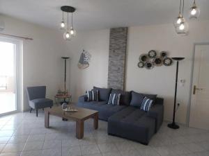 Apapis House