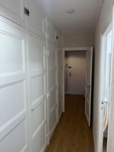 Appartements Magnifique appartement surequipe-balcon-vu-parking : photos des chambres