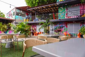 Casa Avelina Boutique Hostel