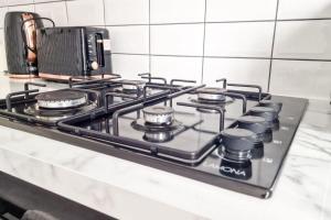 Room 5 Double bed in Kings Cross