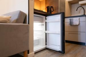 J&D Business Apartment in TOP LAGE inklusive Küche, Waschmaschine, Parkplatz, TV, WLAN, Netflix