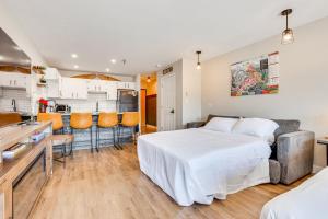 Walk to Dtwn Winter Park Studio with Hot Tub Access