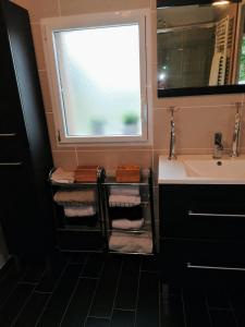 Sejours chez l'habitant Chez Sylvie, petit dejeuner offert : photos des chambres
