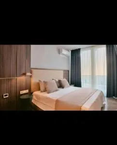 Sunrise Apart-Hotel - 高尼奥