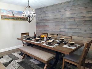 Tranquil Mesa Retreat