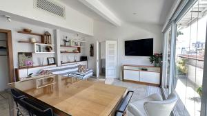 ELEGANT 2 BEDROOM PENTHOUSE IPANEMA BEST LOCATION