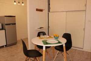 Dpto 2amb Zona La Perla cICochera