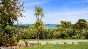Tawharanui Cabin - Rural Cabin Studio