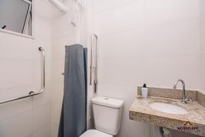 Nosso Apê Teixeiras: 24 | Garagem | Acessível NA812T