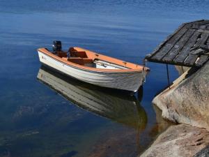 Stunning Home In Djurhamn With 6 Bedrooms, Wifi And Sauna