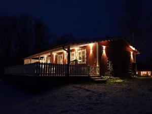 Awesome Home In Jämjö With 2 Bedrooms
