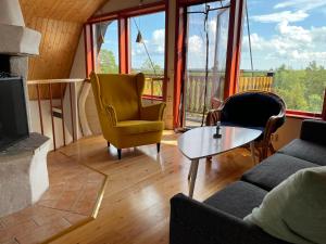 Stunning Home In Ljusterö With 3 Bedrooms And Wifi