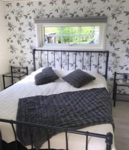 Amazing Home In Bergkvara With 2 Bedrooms And Jacuzzi