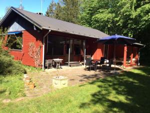 Awesome Home In Vejby With 2 Bedrooms, Internet And Jacuzzi